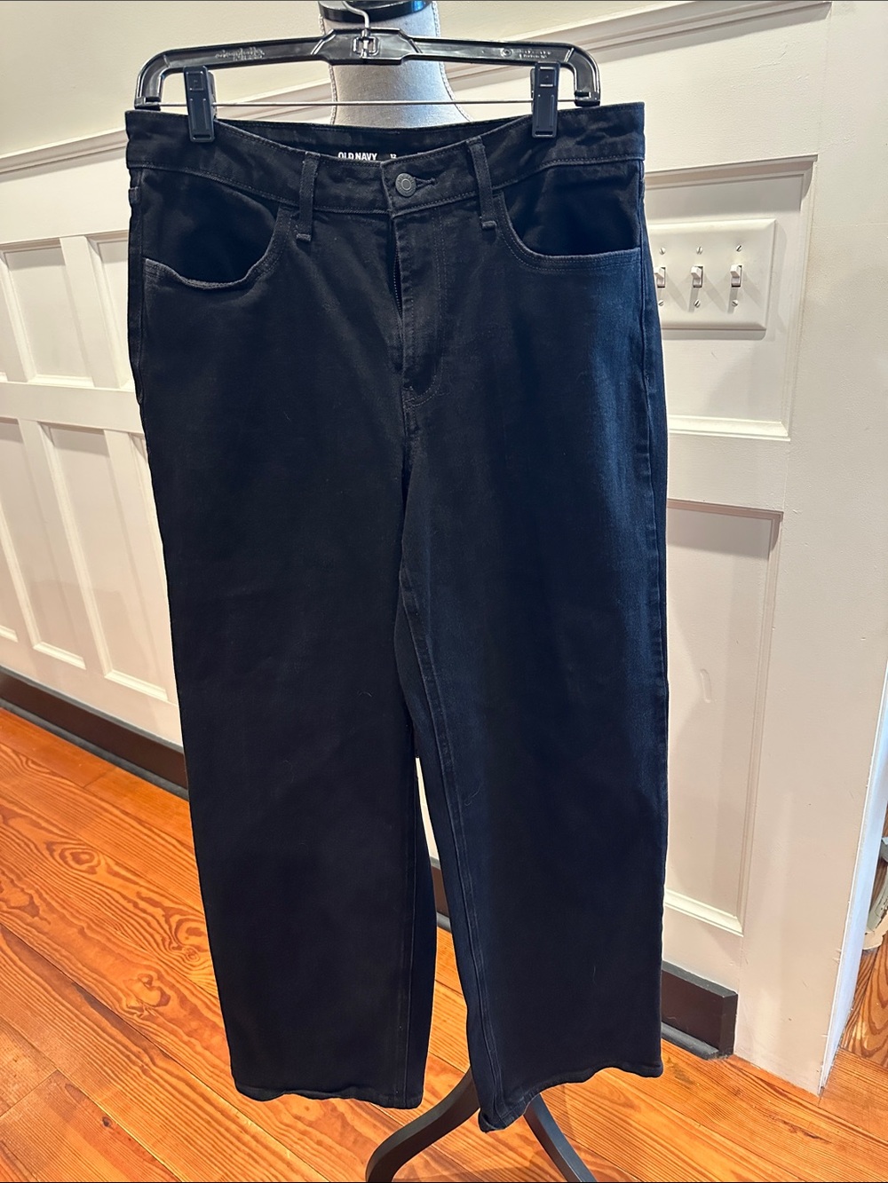 Old Navy Black High-Rise Straight-Leg Jeans